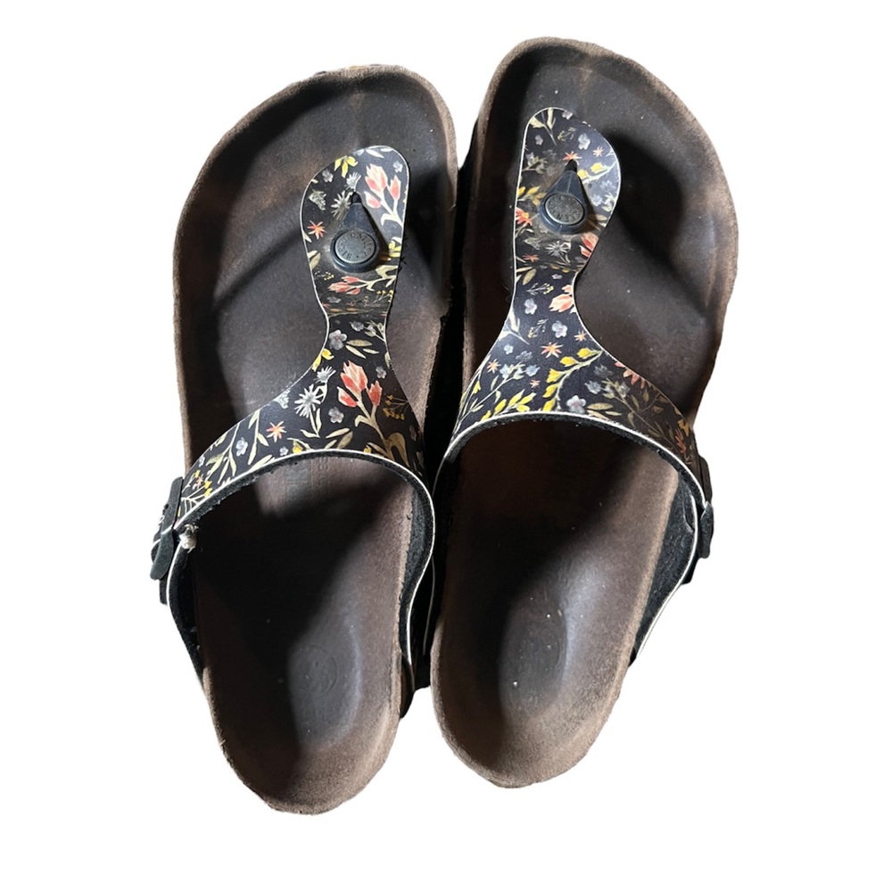 Birkenstock | Vegan Leather | Floral Pattern | 100% Authentic| Size 39